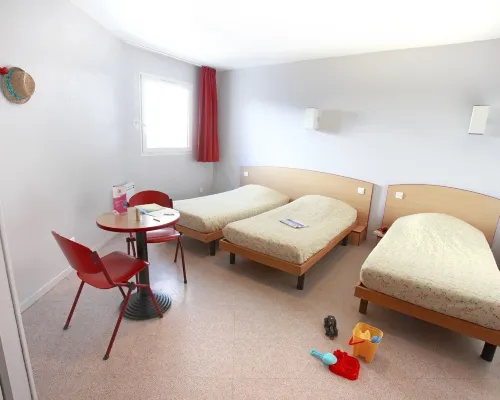La Digue Hotels in Calais