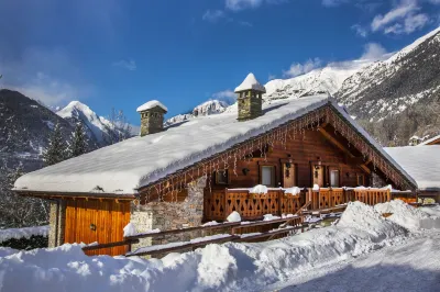 Bijoux des Alpes - Mont Blanc Village