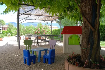 Agriturismo"Il Sagrato di Assisi" Appartamenti,Camere