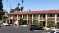 Santa Ana Travel Inn Hotel a Tustin