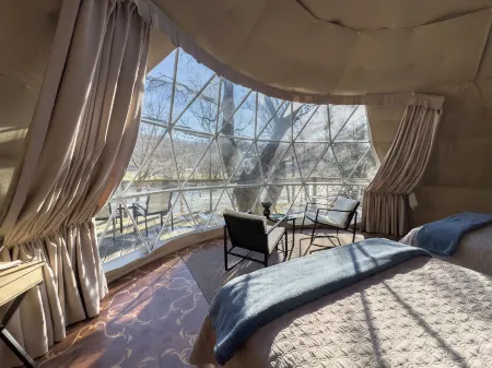 Elk River Hotel & Cafe Отели в г. Брэкстон