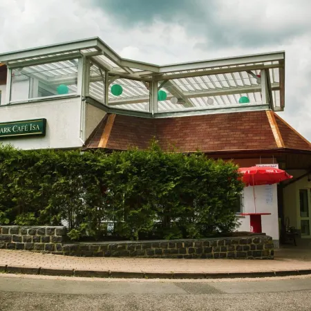 Hotel & Restaurant Park Cafe ISA Отели рядом с достопримечательностью «Район Андреасфиртель»