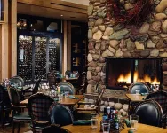 Grouse Mountain Lodge - breakfast