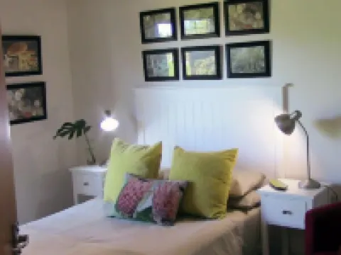 Forest Nest Cottage, Tsitsikamma Hotels in Stormsrivier