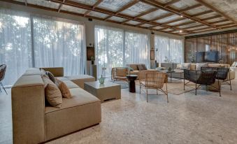 Umani Hotel - Free Beach - Free Parking