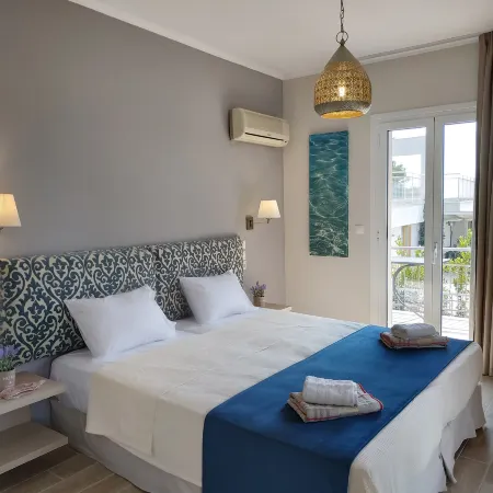 Lilly Apartments Отели рядом с достопримечательностью «Пляж Астир»