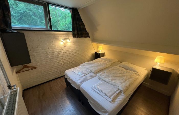 Charming Holiday Home with WiFi