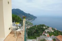 La Dolce Vita Ravello - Apartment with Balcony & Amazing View of the Amalfi Coast - إطلالة على البحر