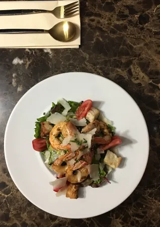 Avocado Hôtel Restaurant Отели в г. Сен-Мартен-дю-Вар