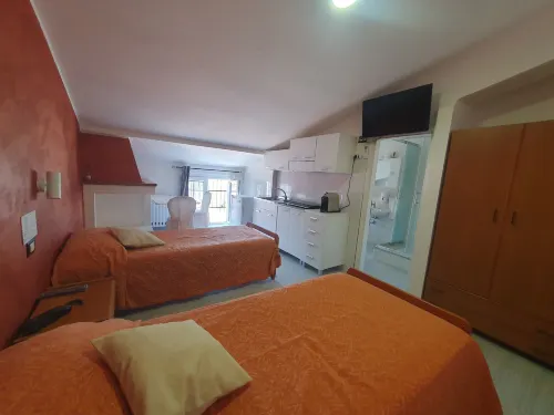 호텔 수페르소니크