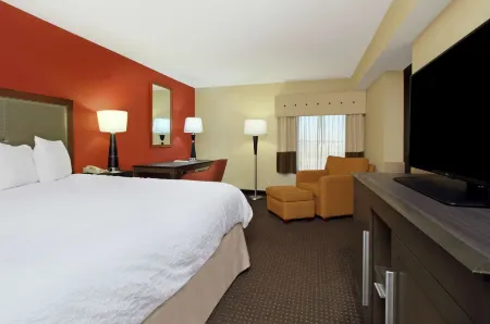 Hampton Inn Columbus-International Airport Отели рядом с Аэропорт Порт-Колумбус