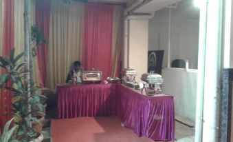 JK Rooms 126 Parashar Legacy - Opp Railway Station