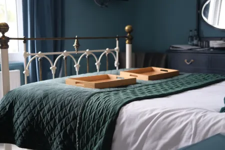 The Crown Inn Dial Post Отели рядом с достопримечательностью «Суон Уолк»