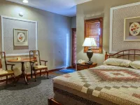 Carlisle Inn Walnut Creek Hotels in Holmes County