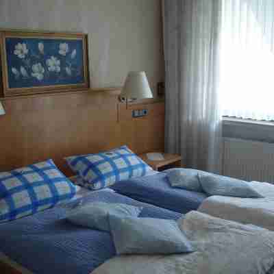 Hotel Zum Rehberg Rooms