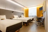 Metropol Hotel