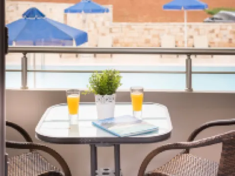 Irini Stalos Apartments Hoteles en Stalos