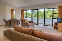 Limoni Luxury Suites Hotels in Plettenberg Bay