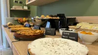 Hotel Cladan - breakfast