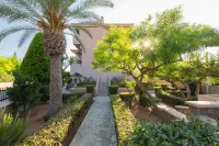 Nancy - Chara Apartments - Pool