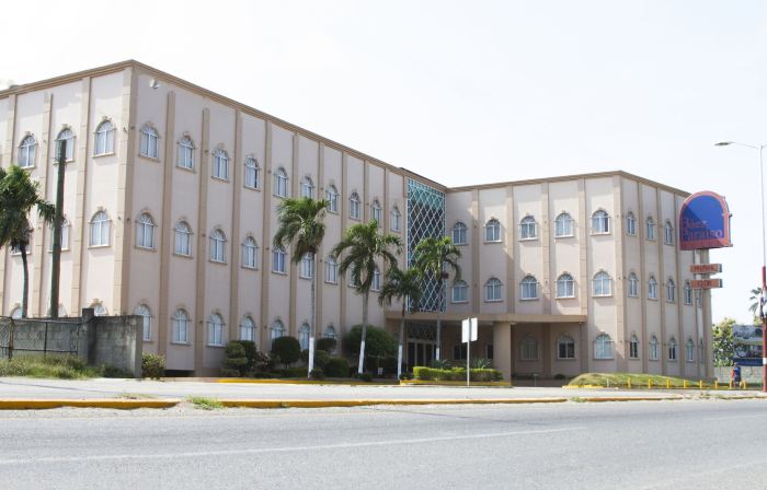 Hotel Baez Paraiso