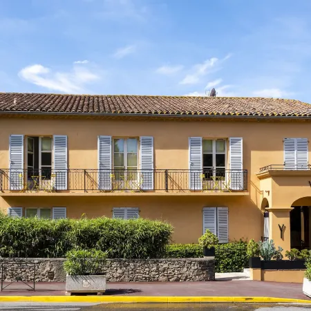 Hôtel le Y