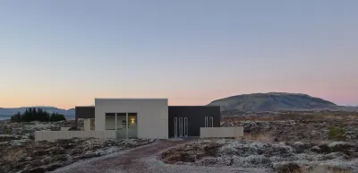 Kerbyggd: Luxury House and Cottage in Golden Circle Hotels in Solheimar