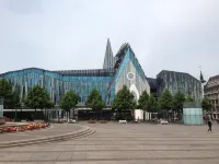 ليون أبارتمنتس