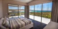 Hanson Bay Wildlife Sanctuary and Cabins
