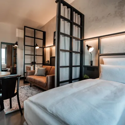 Cloud No7 Lofts Hoteles cerca de Museo Mercedes-Benz