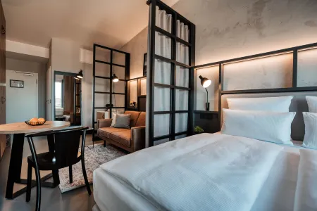 Cloud No7 Lofts Отели рядом с достопримечательностью «Вильгельма»