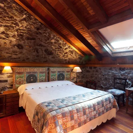 Hotel Antsotegi