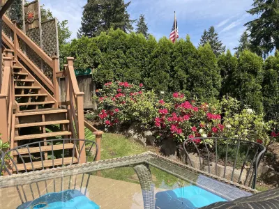 Cottage Lake Bed and Breakfast فنادق في Woodinville
