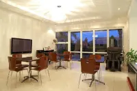 Cycad Palm Boutique Guest House Hotels in Kopong