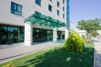 Vitosha Park Hotel - Free Indoor Pool & Parking
