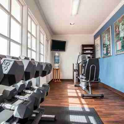 Comfort Suites San Clemente Beach Fitness & Recreational Facilities