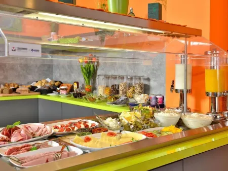 SleepySleepy Hotel Dillingen Отели в г. Диллинген-ан-дер-Донау