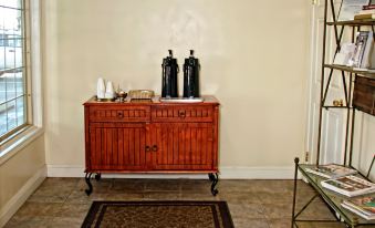 Sands by the Sea Motel