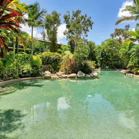 Trinity Links Resort