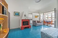 Sea Tower Apartment Bari Sea Front فنادق في Rutigliano