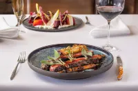 Everline Resort and Spa, Lake Tahoe - breakfast