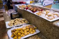 Hotel Mirage - Centro Histórico de Querétaro - breakfast