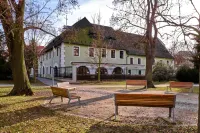 Rožmberský dvůr