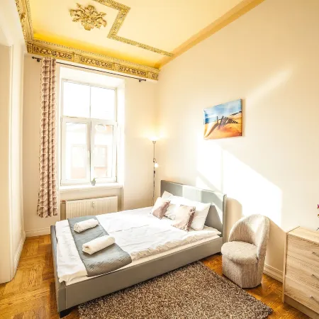 Mosaic Center Apartments