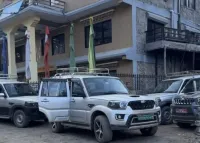 Hotel Grand Shambala - parking