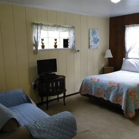 Shakti Cove Cottages
