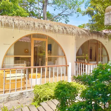 Tonsak Resort