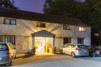 Logis - Auberge du Colombier Hotel a Guines