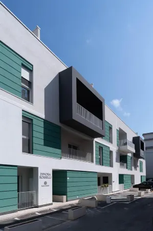 Dimora Rosselli - Appartamento 5 - P Iva cm Отели рядом с достопримечательностью «Сафари зоопарк»