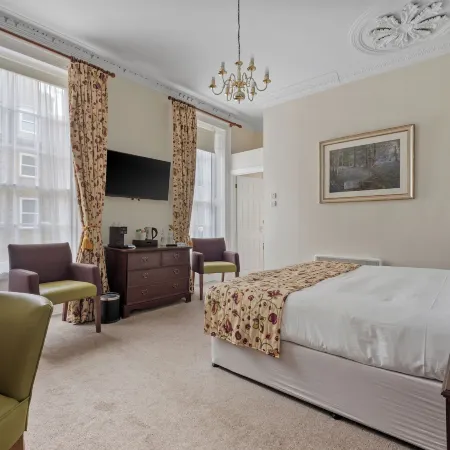 Sleeping Bear Hotel Dorchester